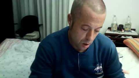 rubito42 online show from October 2025 12:30:01 AM