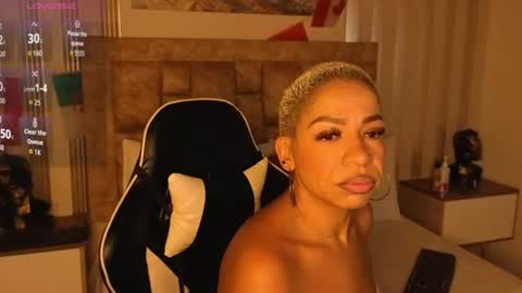 Snapshot of ruby_nixie chatting on June 2026 11:31:01 AM Ruby online show from June 2026 11:31:01 AM