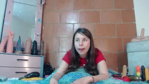 rubyemerald_ online show from February 2026 12:01:02 PM