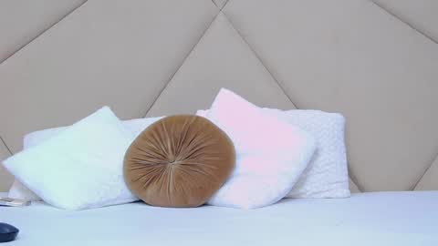 Snapshot of rubyluxee chatting on January 2025 09:47:01 AM Ruby Luxe online show from January 2025 09:47:01 AM