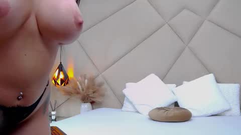 Snapshot of rubyluxee chatting on February 2025 06:07:01 AM Ruby Luxe online show from February 2025 06:07:01 AM