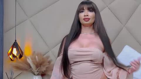 Snapshot of rubyluxee chatting on March 2025 07:05:02 AM Ruby Luxe online show from March 2025 07:05:02 AM