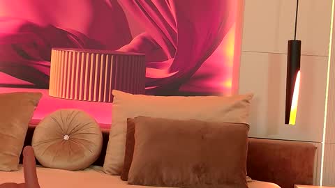 Snapshot of rubyluxee chatting on October 2025 05:17:02 AM Ruby Luxe online show from October 2025 05:17:02 AM