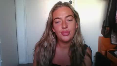 rubyredxxxoxxx online show from October 2025 06:33:01 AM