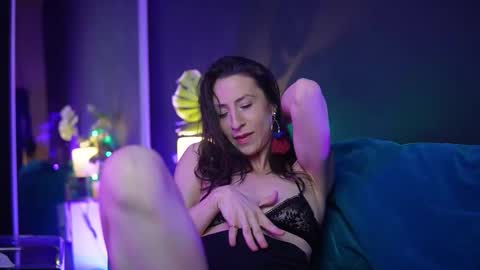  Ruby  online show from November 2025 11:48:01 PM