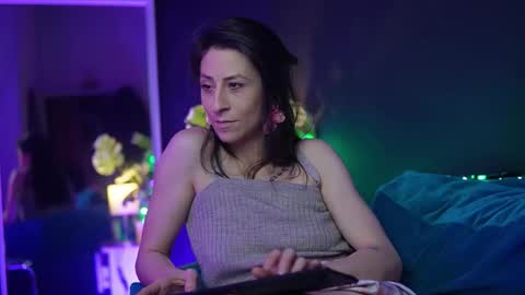  Ruby  online show from November 2025 11:40:02 PM