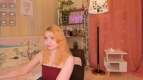Snapshot of ruminelle chatting on May 2026 12:10:01 PM Lilith online show from May 2026 12:10:01 PM