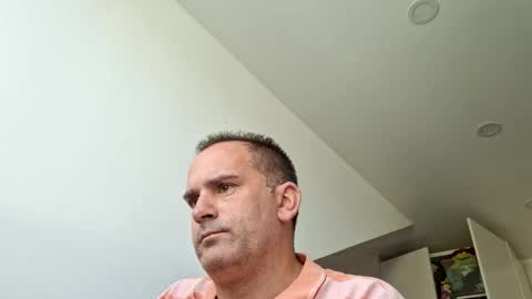 runner1978 online show from November 2025 11:32:01 AM