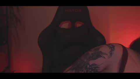 Elena online show from April 2026 09:52:01 PM