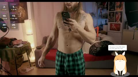 Snapshot of rusbigpaul chatting on February 2025 04:58:01 PM Paul online show from February 2025 04:58:01 PM