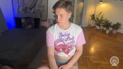 rusbradpitt online show from February 2026 03:38:02 PM