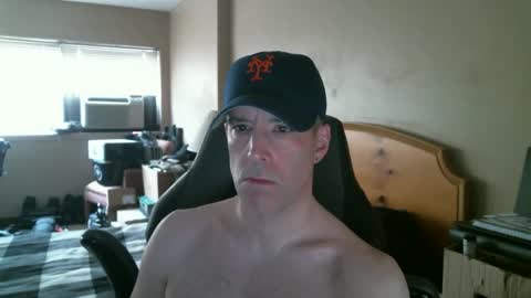 rustic_cuse_777 online show from October 2025 02:24:01 PM