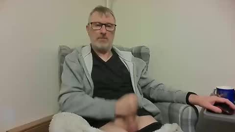 rusty69x online show from December 2024 07:39:02 AM