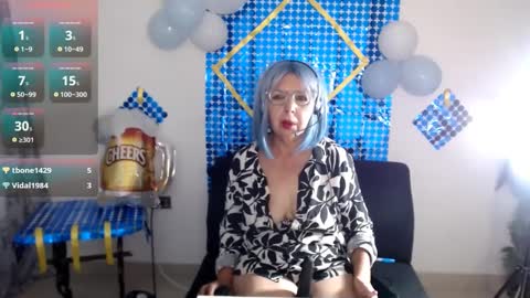 Snapshot of ruth_blue21 chatting on September 2025 01:40:02 AM ruth_blue21 online show from September 2025 01:40:02 AM