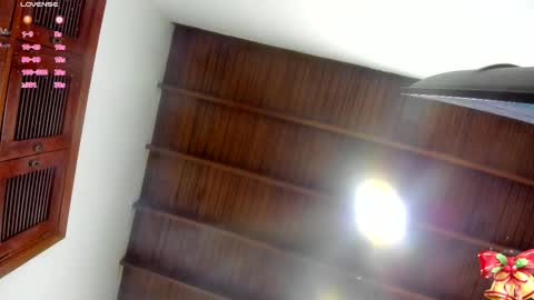 Ruth online show from November 2025 01:04:01 PM