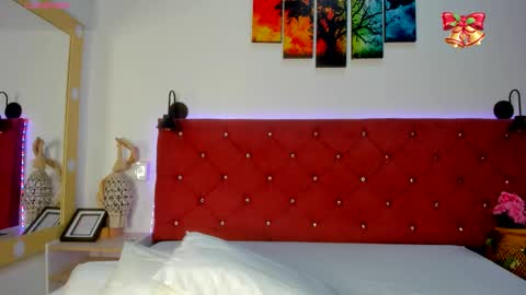 Ruth online show from December 2025 01:30:01 PM