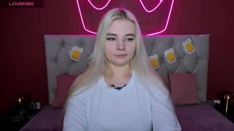 Snapshot of ruthbryant chatting on September 2025 01:29:01 AM ruthbryant online show from September 2025 01:29:01 AM