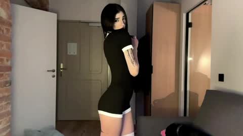 Jess online show from April 2026 05:08:02 AM