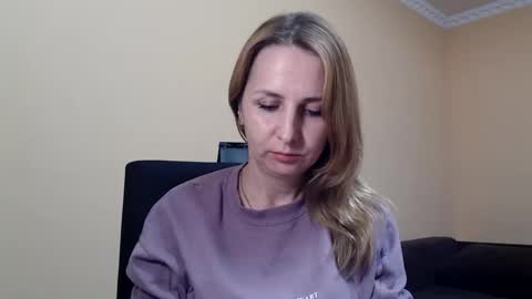 Ruth online show from October 2025 08:47:02 AM