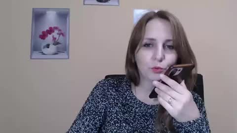 Ruth online show from November 2025 07:03:01 PM