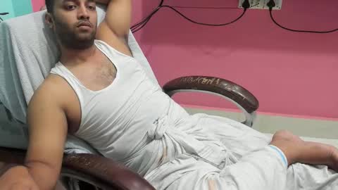 Snapshot of rwb17 chatting on October 2025 02:07:02 PM rwb17 online show from October 2025 02:07:02 PM