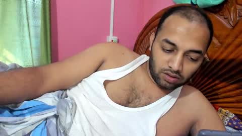 Snapshot of rwb17 chatting on October 2025 08:33:01 AM rwb17 online show from October 2025 08:33:01 AM