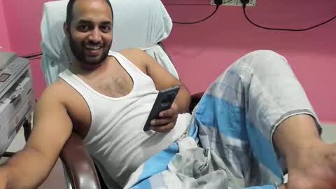 Snapshot of rwb17 chatting on October 2025 11:58:01 AM rwb17 online show from October 2025 11:58:01 AM