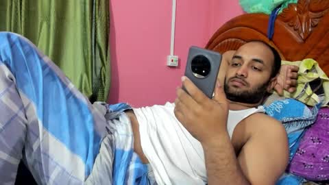 Snapshot of rwb17 chatting on October 2025 08:27:05 AM rwb17 online show from October 2025 08:27:05 AM