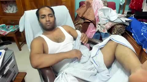 rwb17 online show from April 2026 03:39:02 PM