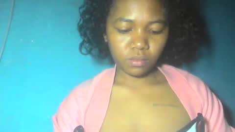 Snapshot of rwuica chatting on October 2025 02:36:02 AM Rwuica online show from October 2025 02:36:02 AM