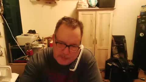 Snapshot of rwzar_0712 chatting on October 2025 03:27:01 AM rwzar_0712 online show from October 2025 03:27:01 AM