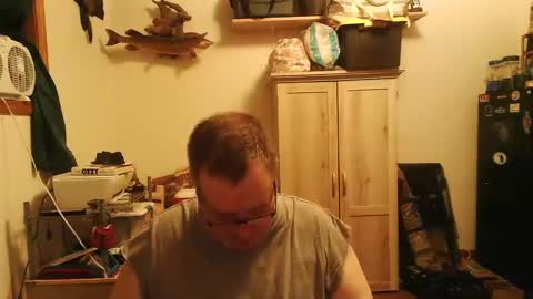 Snapshot of rwzar_0712 chatting on October 2025 12:30:02 AM rwzar_0712 online show from October 2025 12:30:02 AM