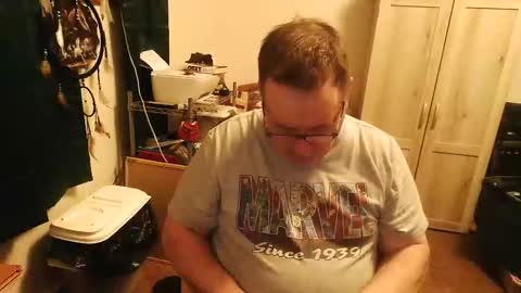 Snapshot of rwzar_0712 chatting on October 2025 04:15:01 AM rwzar_0712 online show from October 2025 04:15:01 AM