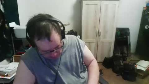 Snapshot of rwzar_0712 chatting on November 2025 11:46:01 PM rwzar_0712 online show from November 2025 11:46:01 PM