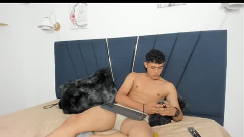 ryan_cum23 online show from September 2025 12:10:02 AM