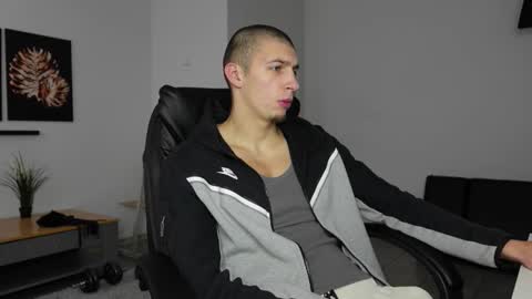 RYAN DOZER online show from October 2025 08:20:02 AM