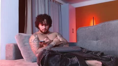 RYAN online show from September 2025 04:47:01 AM