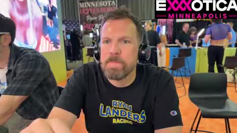 Snapshot of ryanlanders chatting on June 2026 11:09:02 PM ryanlanders online show from June 2026 11:09:02 PM