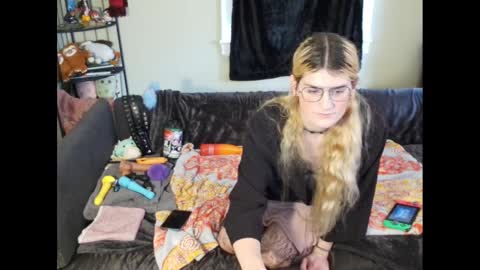 Ryn Michele online show from December 2024 07:00:02 PM