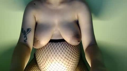 SINGLE WIDOWED MOM online show from June 2026 05:30:01 AM