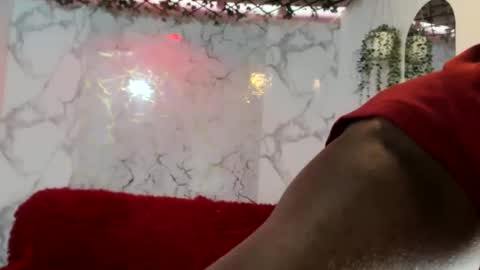 s_d_b_hot online show from April 2026 07:22:01 PM