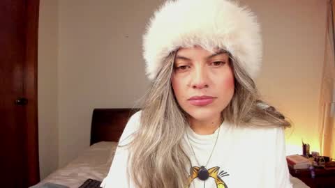 Leslie Beltrn online show from April 2026 02:58:02 AM