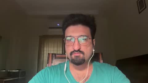 saadiqureshi007 online show from September 2025 10:31:01 AM
