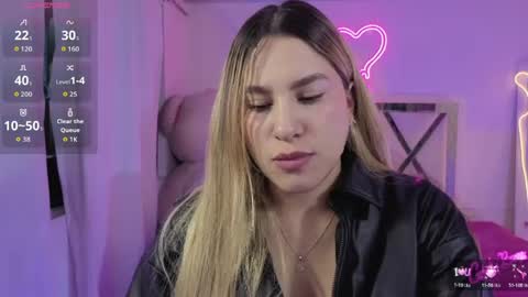 saaya_tay online show from April 2026 03:21:01 AM