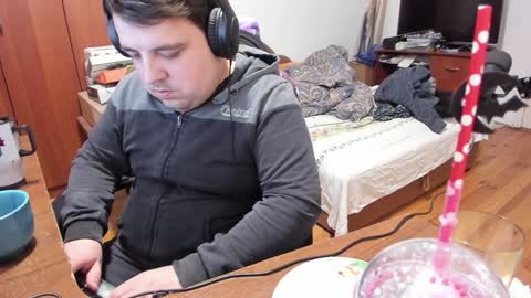 1141323  my Lord Mister Max   moms treasure online show from January 2025 02:41:01 AM