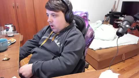 1141323  my Lord Mister Max   moms treasure online show from February 2025 01:57:01 AM