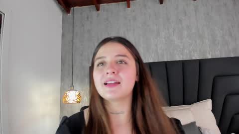 Sabrina Maria online show from February 2025 07:33:02 PM