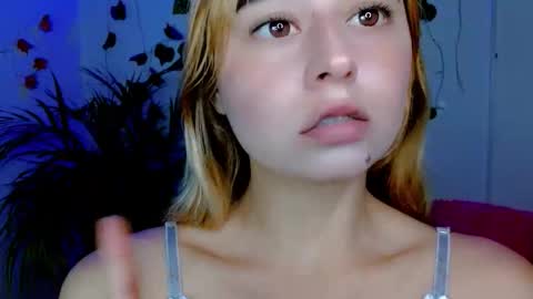 Snapshot of sabrinaexpositoxx chatting on April 2026 10:10:01 AM SABRI online show from April 2026 10:10:01 AM