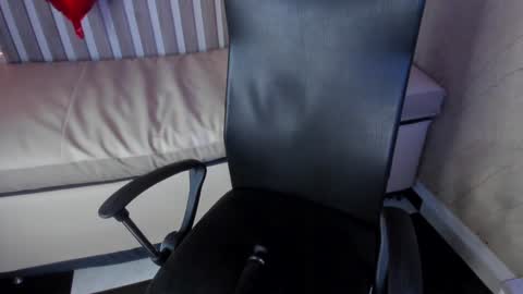 Snapshot of sabrinahims_ chatting on February 2025 02:28:02 AM mariana online show from February 2025 02:28:02 AM