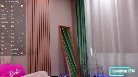 SabrinaJade online show from February 2025 10:34:01 AM